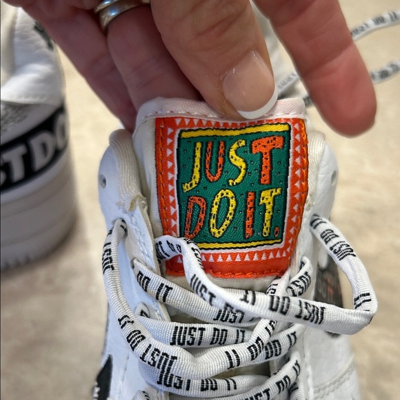 Nike Air White and Orange Patterned Sneakers - Picture 14 of 14